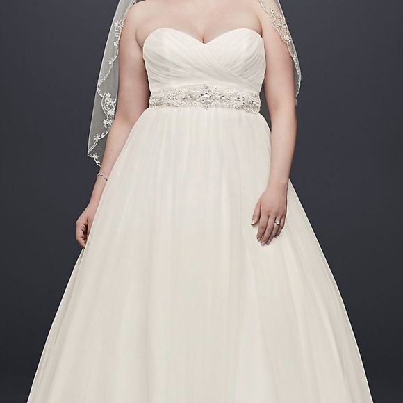 David's Bridal NWT Strapless Wedding Dress Ivory Ballgown Style Plus 18W 9WG3802 - Picture 1 of 15
